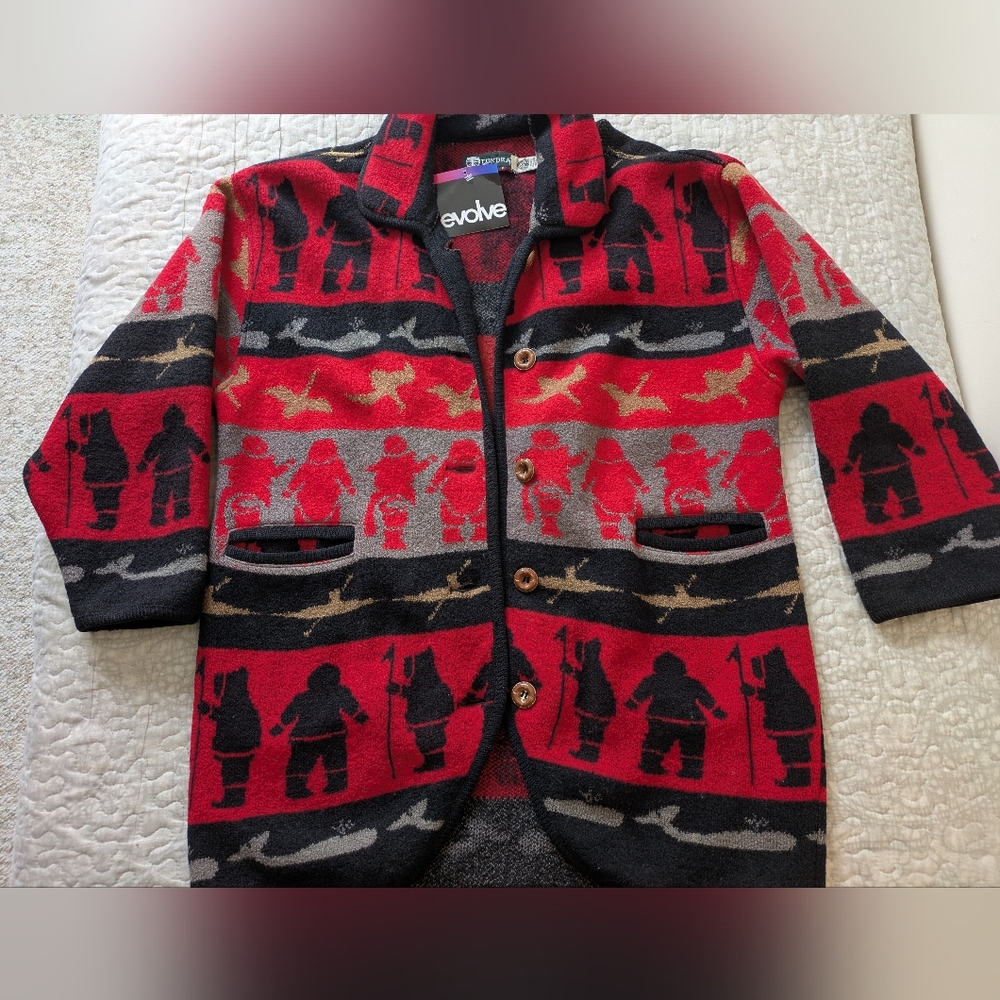 NEW, Tundra Canada Wool Vintage Cardigan With Indigenous Inspired Pattern NWT - Picture 9 of 12